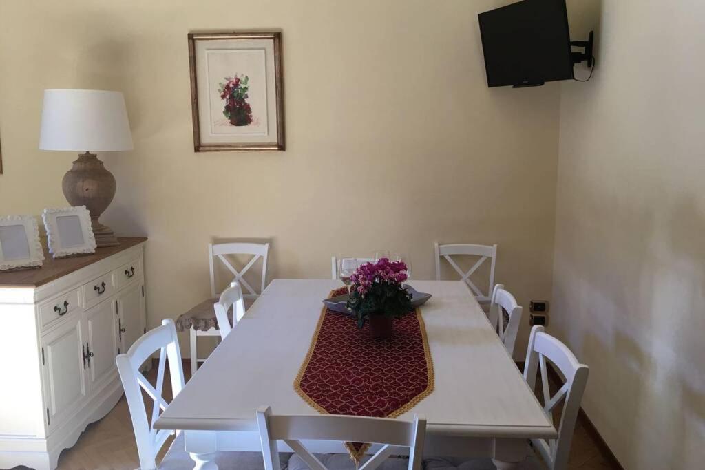 Charming Family Lodge With Private Garage Firenze Bagian luar foto